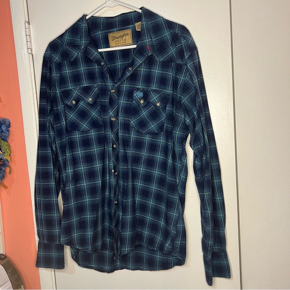Wrangler Blue Plaid Casual Button Down Shirt